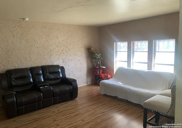 Photo 3 of Single family home for sale at 127 Roesler Rd, San Antonio, TX 78220 | MLS# 1922832 | Listing updated on 2026-02-17