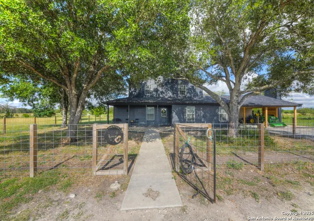 1st image of 1510 Timmermann, Seguin, TX 78155 | MLS# 1922835