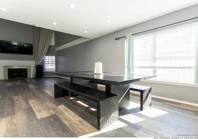 Photo 4 of Single family home for sale at 301 Cypress Garden, San Antonio, TX 78245 | MLS# 1922836 | Listing updated on 2025-11-24
