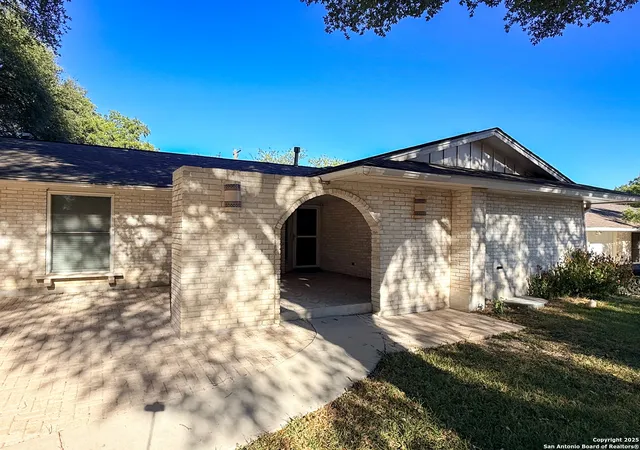3rd image of 10402 Redlawn, San Antonio, TX 78230 | MLS# 1922856