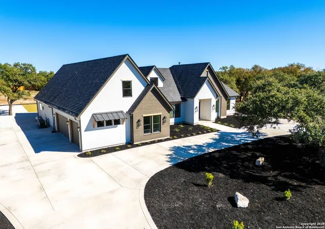 3rd image of 424 Rittimann, Spring Branch, TX 78070 | MLS# 1922879