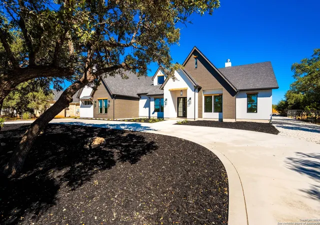 5th image of 424 Rittimann, Spring Branch, TX 78070 | MLS# 1922879