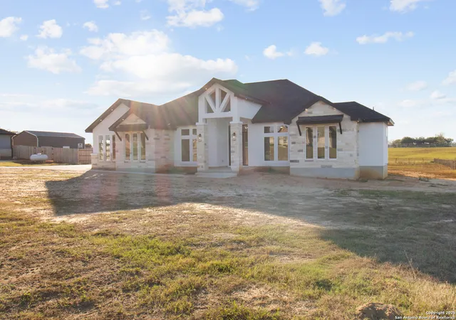 Photo 2 of Single family home for sale at 116 Western Way, San Antonio, TX 78228 | MLS# 1922901 | Listing updated on 2026-05-11