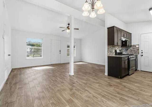 Photo 3 of Sale Pending at 6207 Deer Valley, San Antonio, TX 78242 | MLS# 1922913 | Listing updated on 2025-12-08