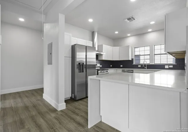 5th image of 206 E Lambert, San Antonio, TX 78204 | MLS# 1922923