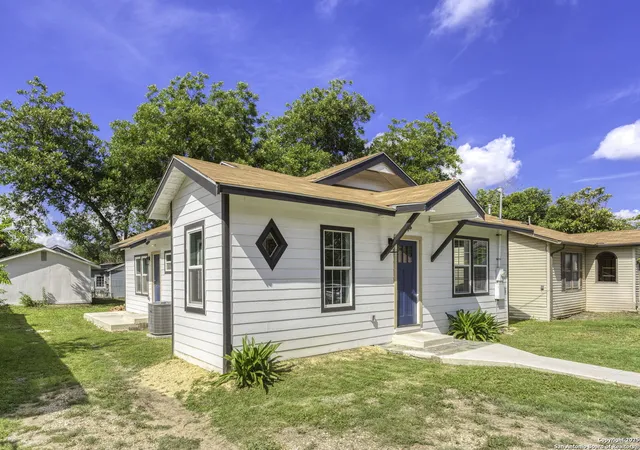 1st image of 206 E Lambert, San Antonio, TX 78204 | MLS# 1922923