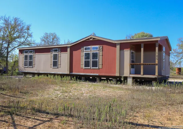 Manufactured home for sale at 391 County Road 445, Hondo, TX 78861 | MLS# 1922931