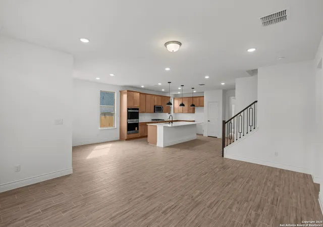 3rd image of 604 Pony Bend, Boerne, TX 78006 | MLS# 1922951