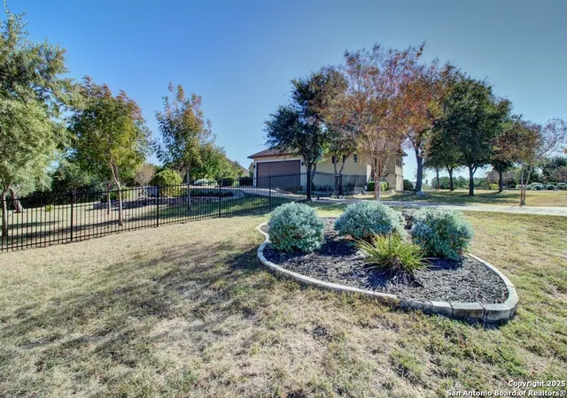 Photo 2 of Sale Pending at 510 Shortcut, Canyon Lake, TX 78133 | MLS# 1922958 | Listing updated on 2025-12-01