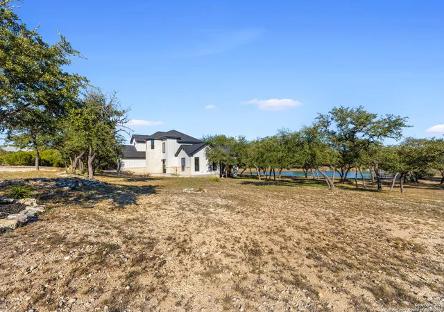 Photo 2 of Single family home for sale at 411 Cielo Vista, Canyon Lake, TX 78133 | MLS# 1922959 | Listing updated on 2026-02-27