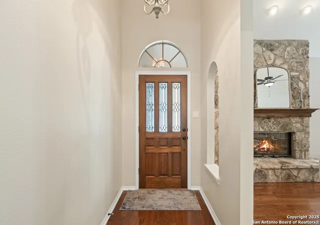 Photo 4 of Sale Pending at 17315 Fountain Blf, San Antonio, TX 78248 | MLS# 1923007 | Listing updated on 2025-11-26