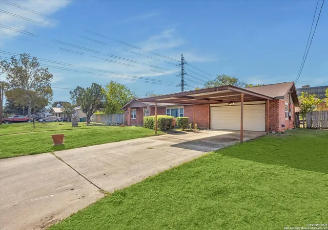 Photo 2 of Sale Pending at 2306 Blossom, San Antonio, TX 78217 | MLS# 1923176 | Listing updated on 2025-12-04
