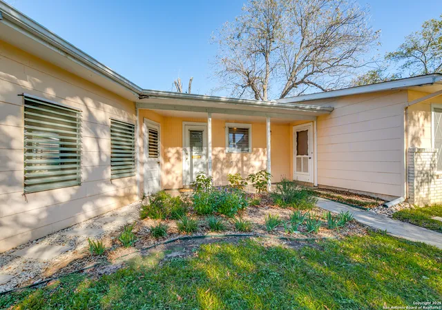 1st image of 140 Olympia, San Antonio, TX 78201 | MLS# 1923182