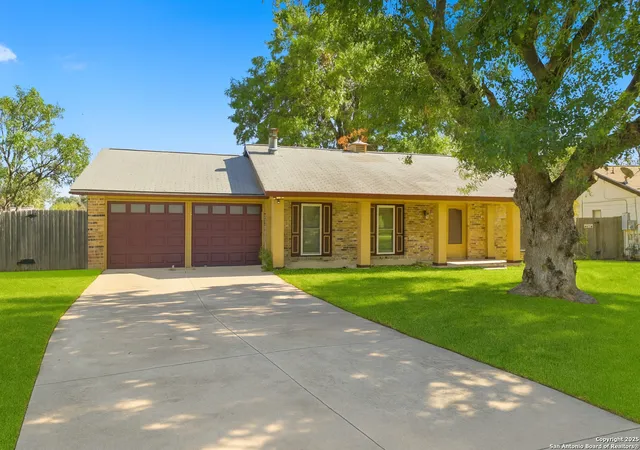 Photo 2 of Sale Pending at 12722 La Fonda, San Antonio, TX 78233 | MLS# 1923202 | Listing updated on 2026-03-03