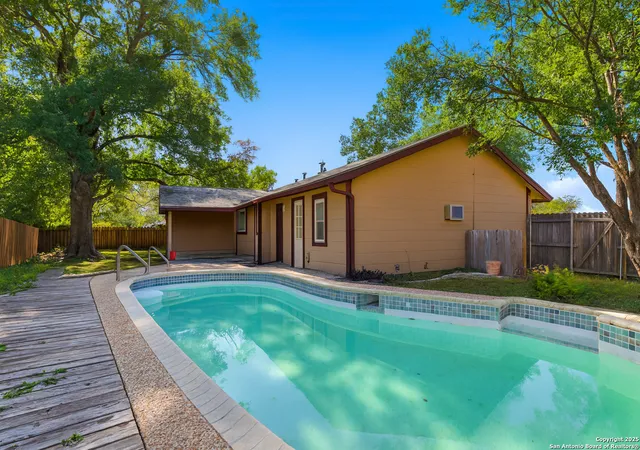 Photo 1 of Sale Pending at 12722 La Fonda, San Antonio, TX 78233 | MLS# 1923202 | Listing updated on 2026-03-03