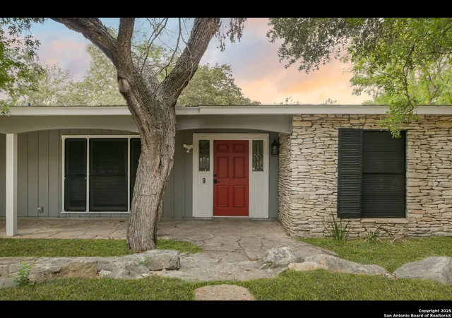 Photo 3 of Single family home for sale at 8619 Oak Ledge, San Antonio, TX 78217 | MLS# 1923216 | Listing updated on 2026-05-31