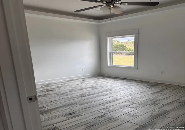 Photo 3 of Single family home for sale at 418 Alvin, Kerrville, TX 78028 | MLS# 1923231 | Listing updated on 2026-01-20