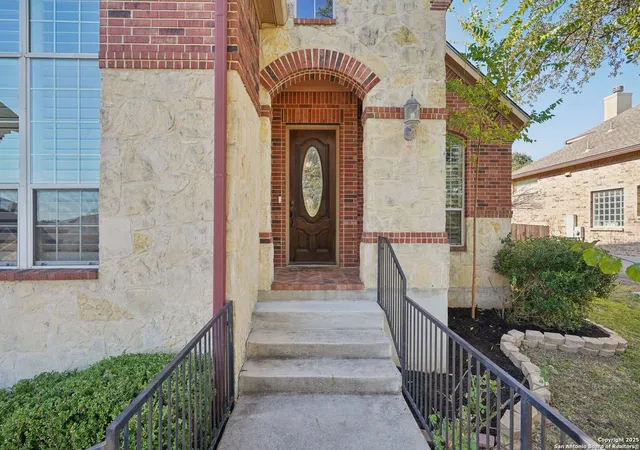 3rd image of 16107 Los Sedona, Helotes, TX 78023 | MLS# 1923239