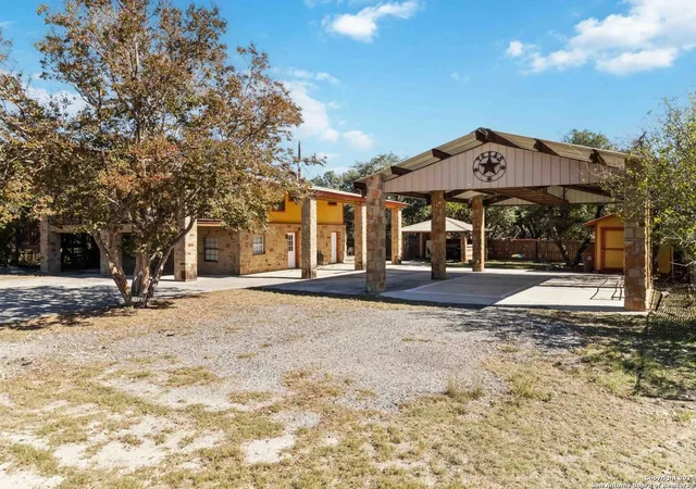 Photo 3 of Single family home for sale at 2481 Lakeshore, Canyon Lake, TX 78133 | MLS# 1923243 | Listing updated on 2026-04-07
