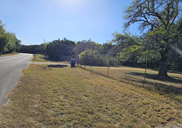 2nd image of 110 Maricopa, Canyon Lake, TX 78133 | MLS# 1923260