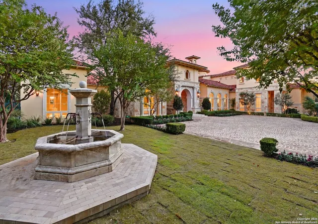Photo 3 of Single family home for sale at 136 S Tower Dr, San Antonio, TX 78232 | MLS# 1923272 | Listing updated on 2025-11-26