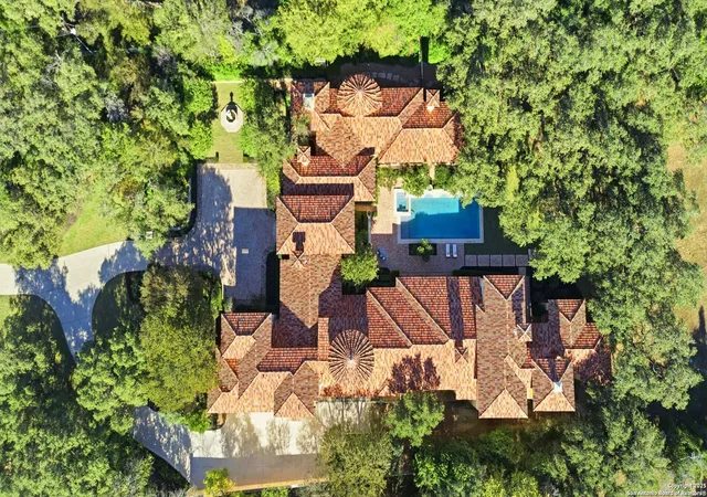 Photo 55 of Mansion for sale at 136 S Tower Dr, San Antonio, TX 78232 | MLS# 1923272 | Listing updated on 2025-11-26