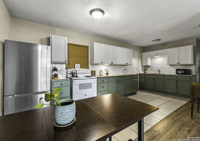 Photo 4 of Single family home for sale at 2038 Springvale, San Antonio, TX 78227 | MLS# 1923284 | Listing updated on 2026-02-24