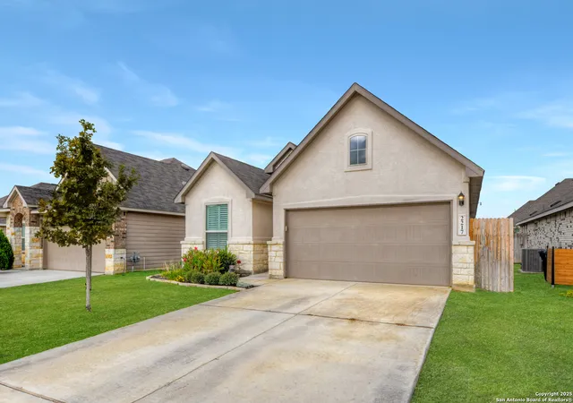 Homes for sale in New Braunfels, TX | 2217 Windswept, New Braunfels, TX 78132 | MLS# 1923350