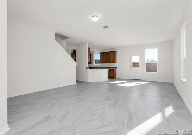 Photo 3 of Sale Pending at 4726 Plaza Ctr, San Antonio, TX 78222 | MLS# 1923358 | Listing updated on 2026-03-31