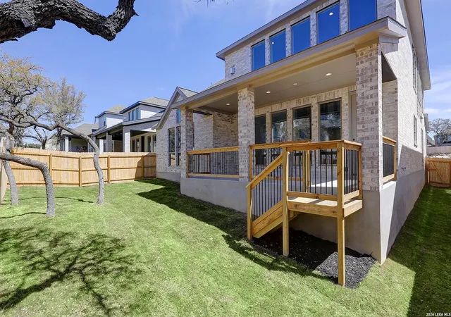 Photo 3 of Sale Pending at 109 Rainwater Crk, Boerne, TX 78006 | MLS# 1923396 | Listing updated on 2026-03-20