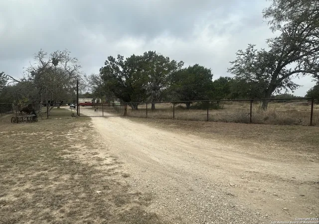 2nd image of 617 Stevens Ranch Rd, Bandera, TX 78003 | MLS# 1923400