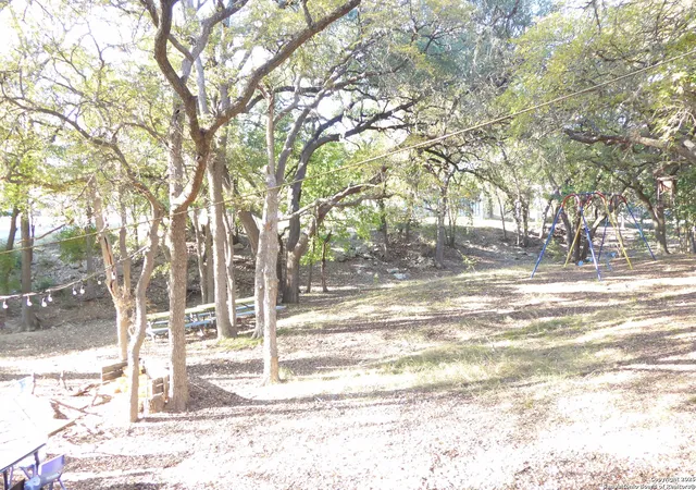 5th image of 849 Tamarack, Canyon Lake, TX 78133 | MLS# 1923401
