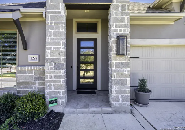 3rd image of 2227 Prado, New Braunfels, TX 78132 | MLS# 1923412