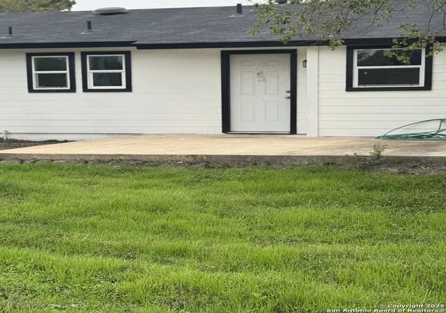 Photo 3 of Single family home for sale at 1819 Ann Arbor, San Antonio, TX 78224 | MLS# 1923469 | Listing updated on 2025-11-28