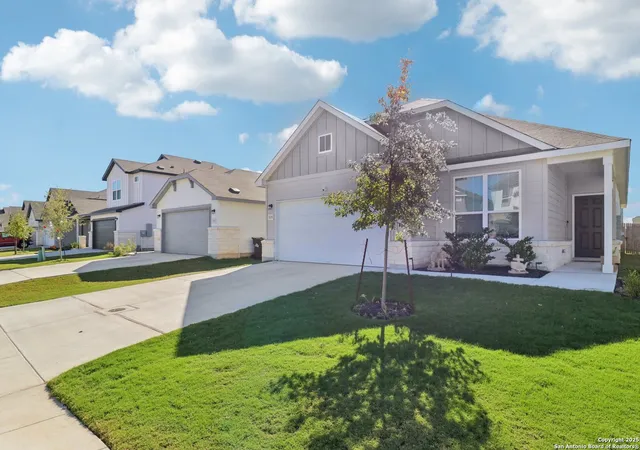 Photo 2 of Single family home for sale at 1106 Pigeon Lane, Marion, TX 78124 | MLS# 1923475 | Listing updated on 2026-03-05