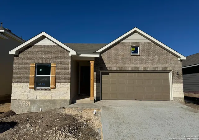 Photo 2 of Sale Pending at 14739 Sycamore Xing, San Antonio, TX 78252 | MLS# 1923507 | Listing updated on 2026-01-05