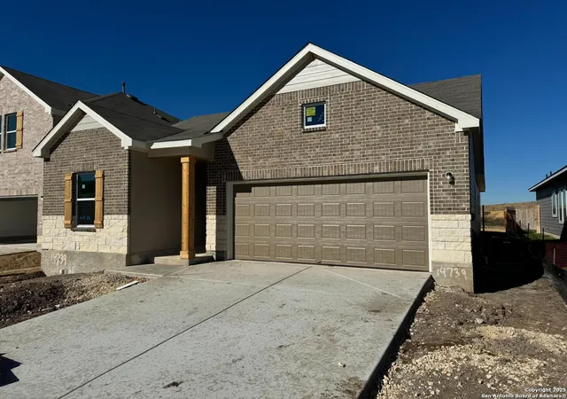 Photo 3 of Sale Pending at 14739 Sycamore Xing, San Antonio, TX 78252 | MLS# 1923507 | Listing updated on 2026-01-05