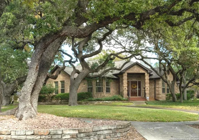 Photo 2 of Sale Pending at 2904 Bent Tree, Schertz, TX 78154 | MLS# 1923615 | Listing updated on 2025-12-09