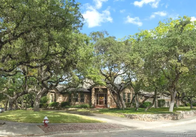 Photo 3 of Sale Pending at 2904 Bent Tree, Schertz, TX 78154 | MLS# 1923615 | Listing updated on 2025-12-09