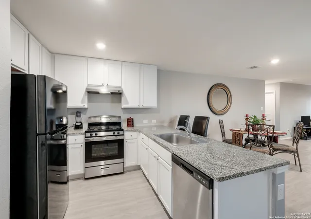 Photo 4 of Single family home for sale at 706 Ambush Rdg, San Antonio, TX 78220 | MLS# 1923627 | Listing updated on 2026-03-01