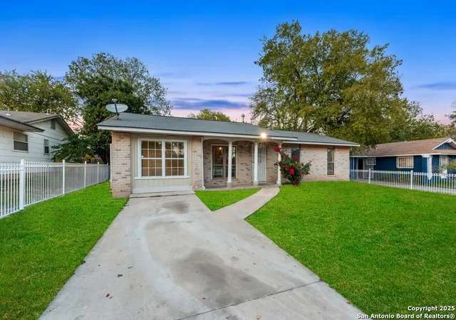 Photo 3 of Single family home for sale at 5003 Casa Oro, San Antonio, TX 78233 | MLS# 1923637 | Listing updated on 2026-02-17