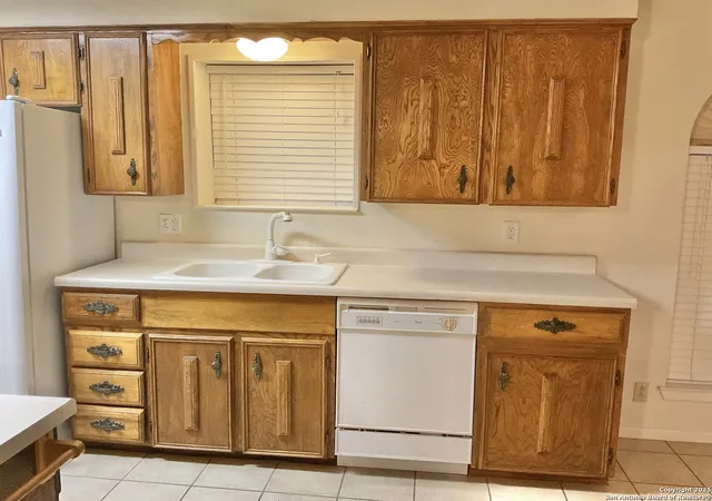 5th image of 206 Harralton Circle, Devine, TX 78016 | MLS# 1923672