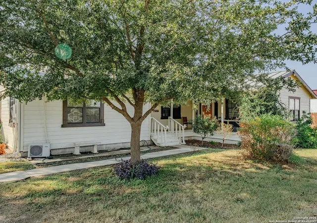 Photo 1 of Single family home for sale at 5820 S Loop 1604, San Antonio, TX 78264 | MLS# 1923690 | Listing updated on 2026-03-19