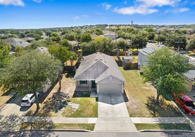 Photo 2 of Sale Pending at 7706 Ruidoso Chase, Schertz, TX 78154 | MLS# 1923707 | Listing updated on 2025-12-03