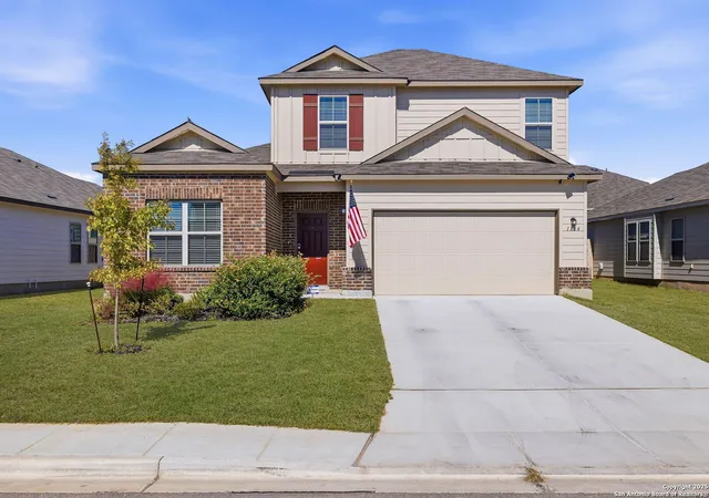 Photo 1 of Single family home for sale at 1144 Water, Seguin, TX 78155 | MLS# 1923754 | Listing updated on 2025-11-29