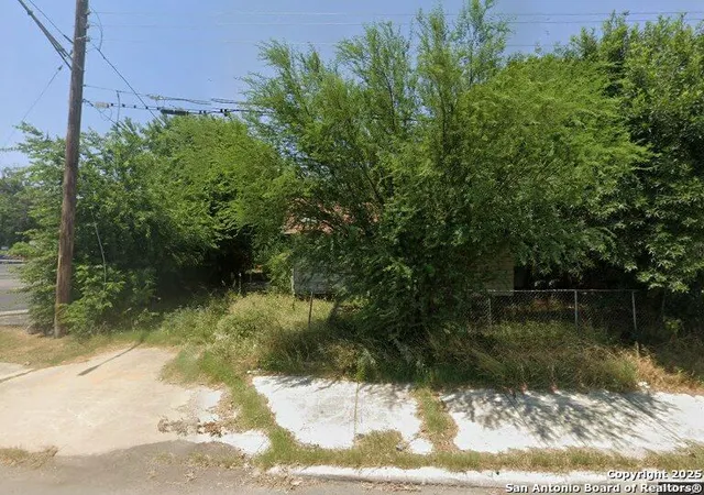 Photo 3 of Land for sale at 1147 Brady, San Antonio, TX 78207 | MLS# 1923771 | Listing updated on 2026-03-11