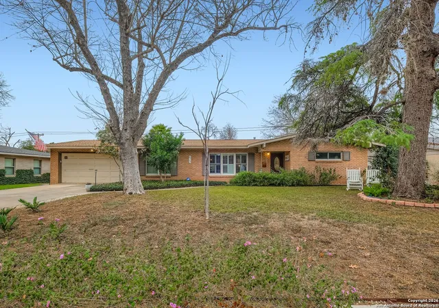 Homes for sale in San Antonio, TX | 615 Cave, San Antonio, TX 78209 | MLS# 1923780