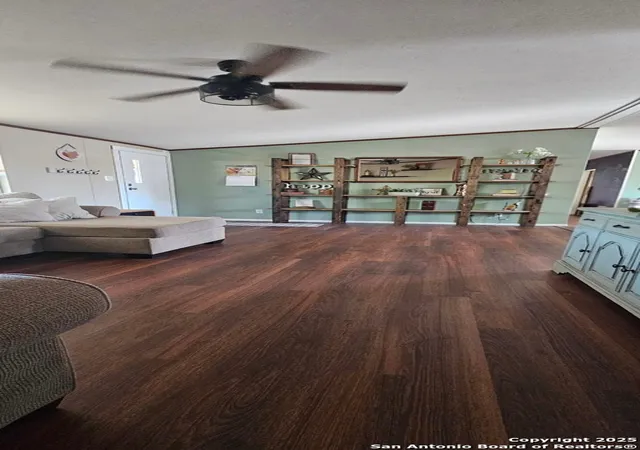 Photo 3 of Manufactured home for sale at 275 W Trail, Pleasanton, TX 78064 | MLS# 1923784 | Listing updated on 2026-02-20
