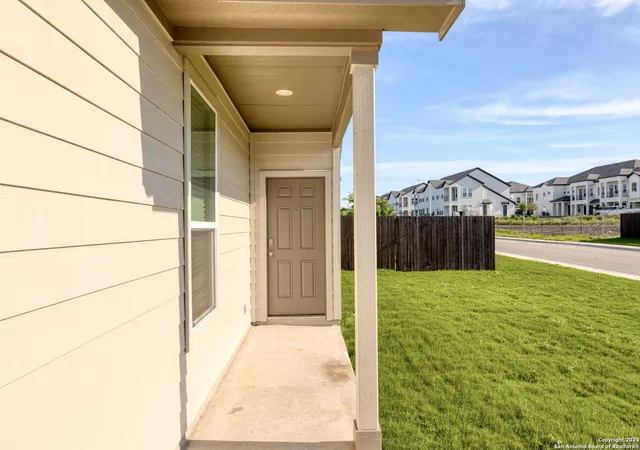 4th image of 104 Gunner Rd, Buda, TX 78610 | MLS# 1923925