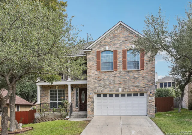 Photo 1 of Sale Pending at 25922 Laurel Glen, San Antonio, TX 78260 | MLS# 1923928 | Listing updated on 2026-02-05